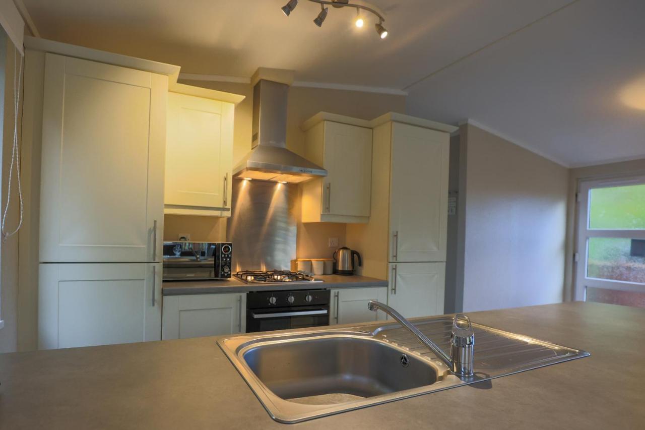 Charming Copse Corner Lodge - Spa Resort - Devon Chudleigh Exteriör bild